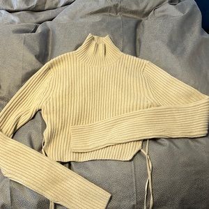 Guizio BRAND NEW backless sweater